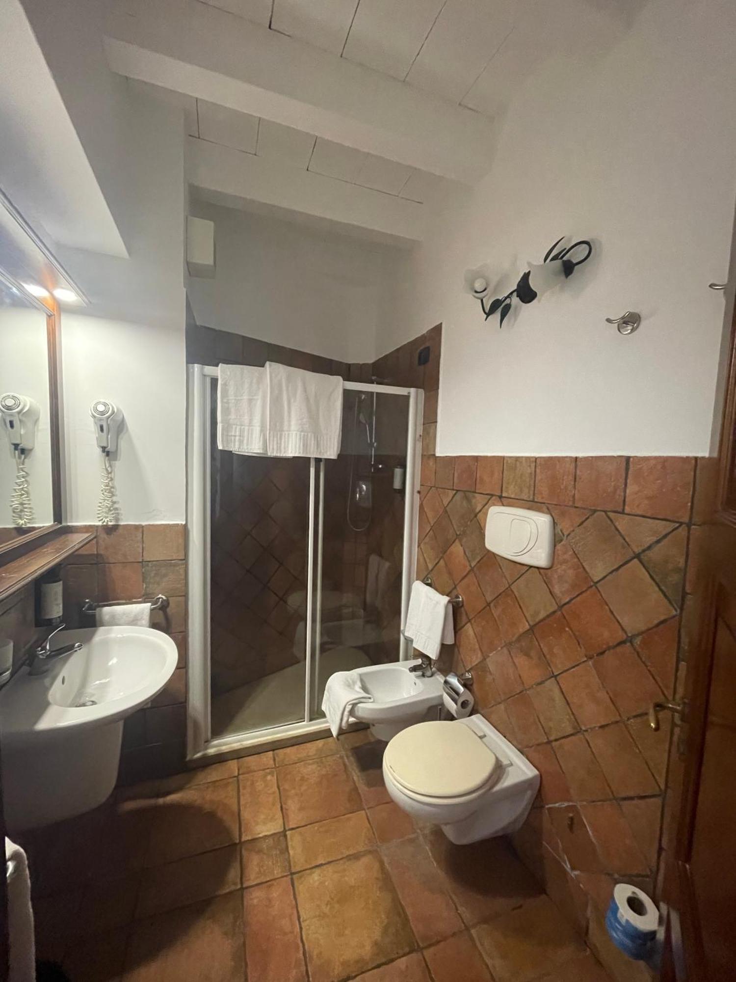 Capomulini 3 Stelle Hotel